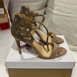 Jessica Simpson Tan crystal heels